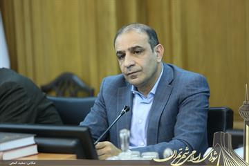 محمد علیخانی در گفت‌وگو با خبرگزاری فارس، لغو طرح ترافیک به نفع مردم تهران نیست/هشدار در مورد ابتلا به کرونا در خیابان‌های شلوغ